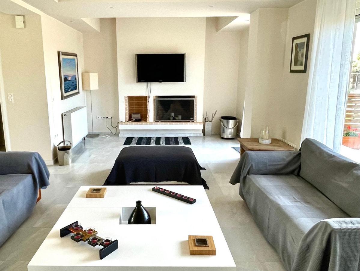 Legrena Beach Villa ซูนิโอ ภายนอก รูปภาพ
