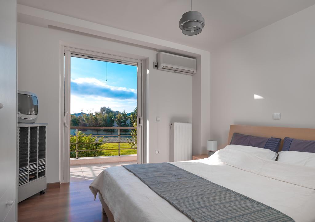 Legrena Beach Villa ซูนิโอ ภายนอก รูปภาพ